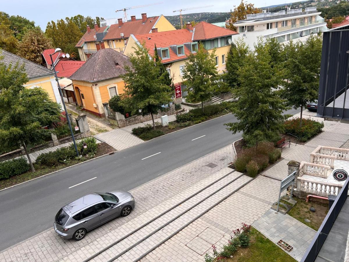 Panorama View Apartment In City Center Hévíz Esterno foto